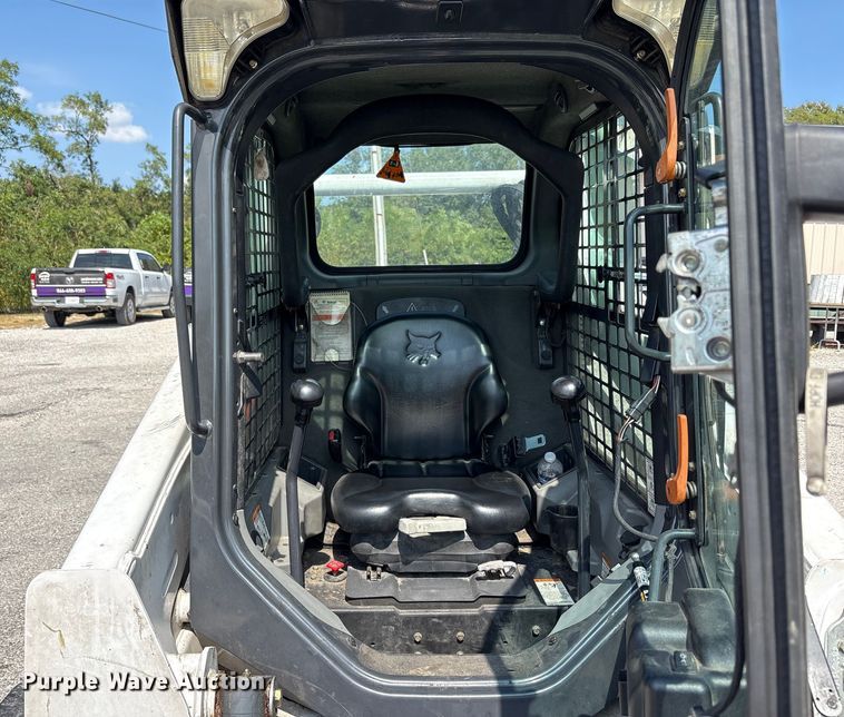 image for item EC4426 2016 Bobcat S570 skid steer loader