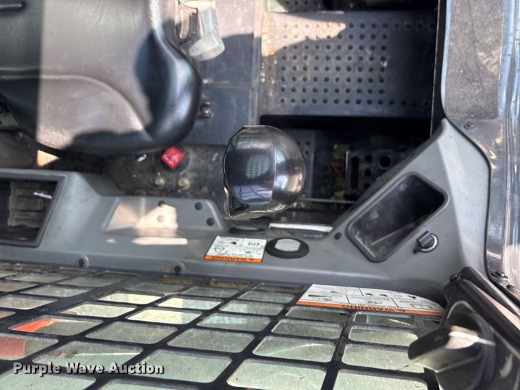 image for item EC4426 2016 Bobcat S570 skid steer loader