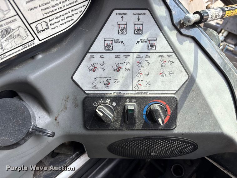 image for item EC4426 2016 Bobcat S570 skid steer loader