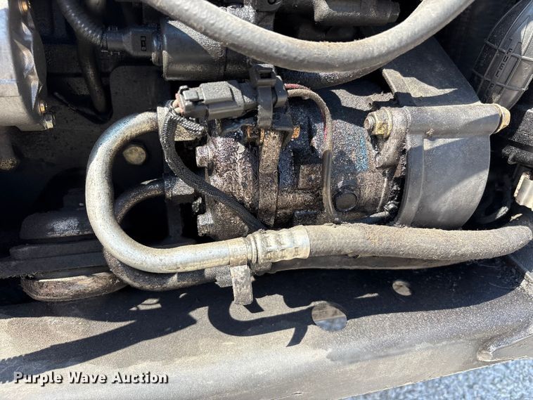 image for item EC4426 2016 Bobcat S570 skid steer loader