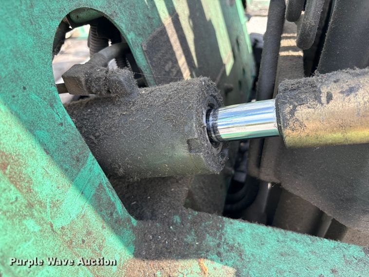 image for item EC4427 1999 Mitsubishi FG25B forklift