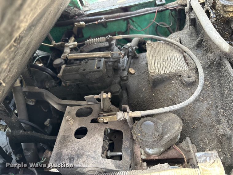 image for item EC4427 1999 Mitsubishi FG25B forklift