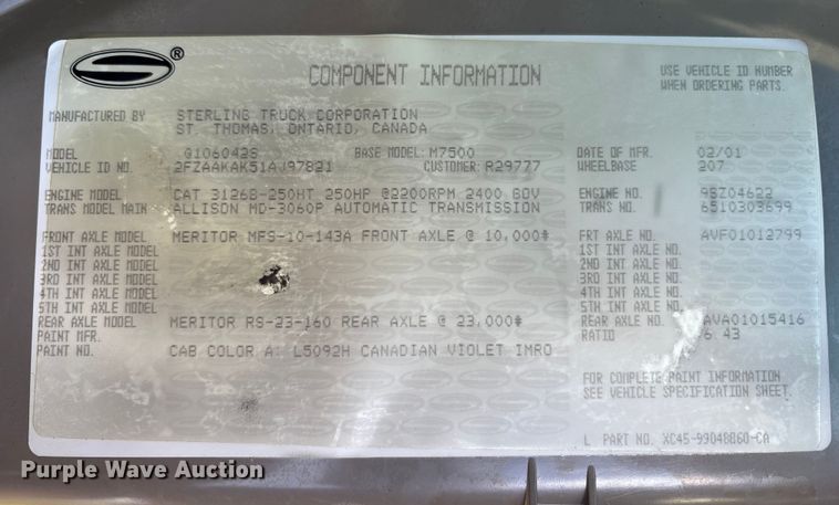 image for item EC4428 2001 Sterling  M7500 Acterra refuse truck