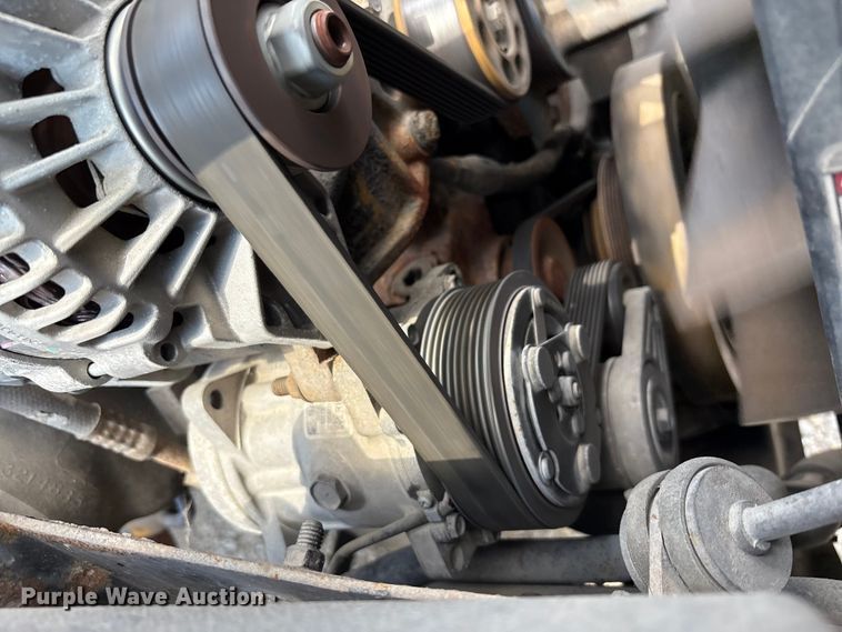 image for item EC4428 2001 Sterling  M7500 Acterra refuse truck