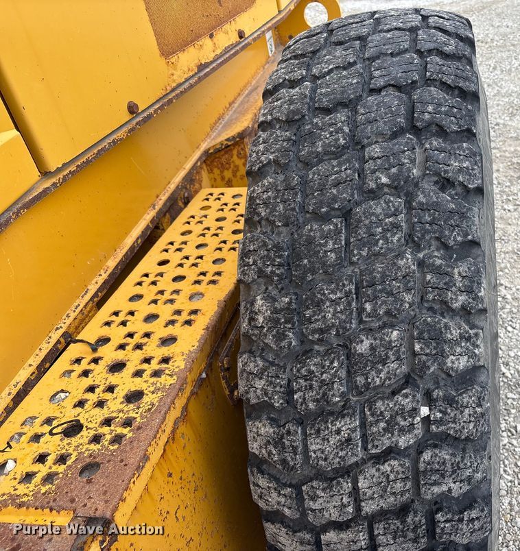 image for item ED1488 2012 John Deere 770GP motor grader