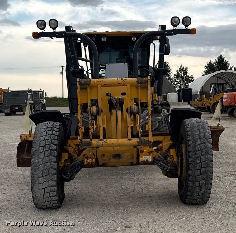 MOTOCONFORMADORA JOHN DEERE 772GP 2012