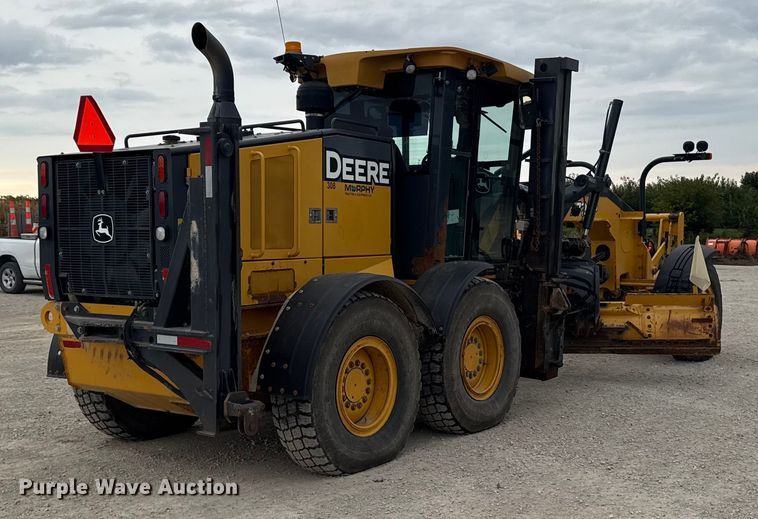 MOTOCONFORMADORA JOHN DEERE 772GP 2012