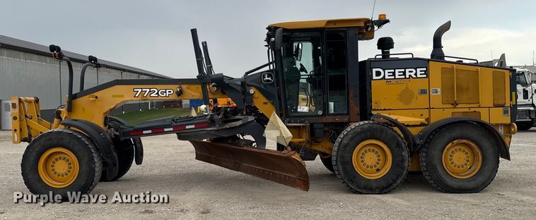 image for item ED1489 2012 John Deere 772GP motor grader