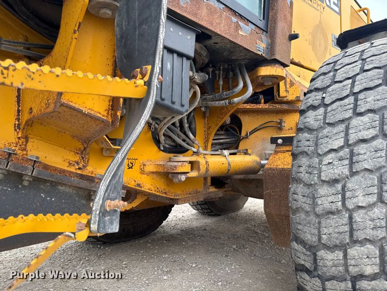 image for item ED1489 2012 John Deere 772GP motor grader