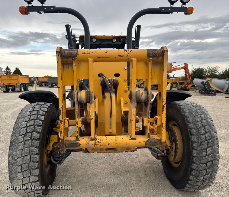 image for item ED1489 2012 John Deere 772GP motor grader