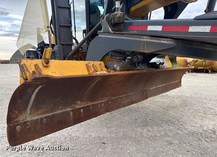 image for item ED1489 2012 John Deere 772GP motor grader