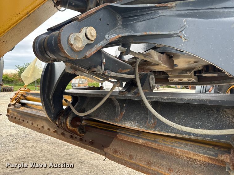 image for item ED1489 2012 John Deere 772GP motor grader