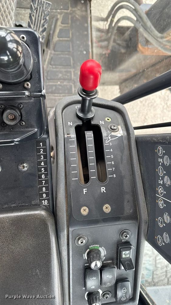 image for item ED1489 2012 John Deere 772GP motor grader