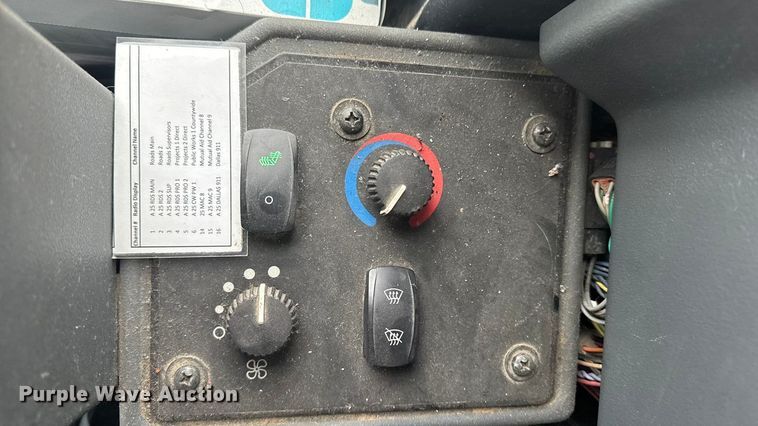 image for item ED1489 2012 John Deere 772GP motor grader