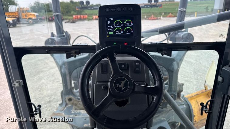 image for item ED1489 2012 John Deere 772GP motor grader