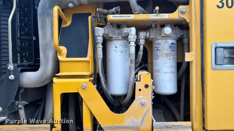 image for item ED1489 2012 John Deere 772GP motor grader