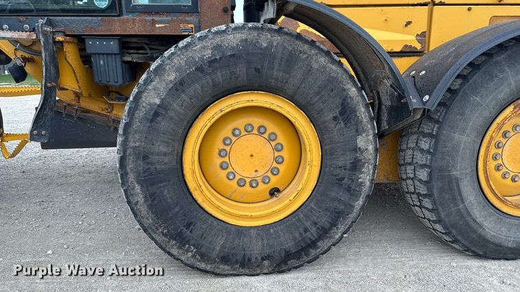 image for item ED1489 2012 John Deere 772GP motor grader