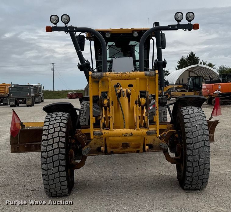 MOTOCONFORMADORA JOHN DEERE 770GP 2015