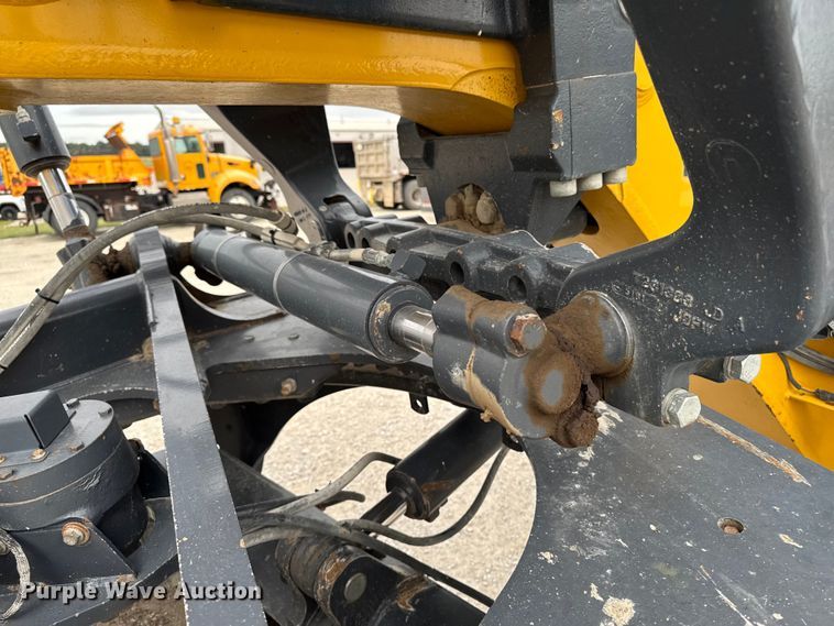 image for item ED1490 2015 John Deere 770GP motor grader