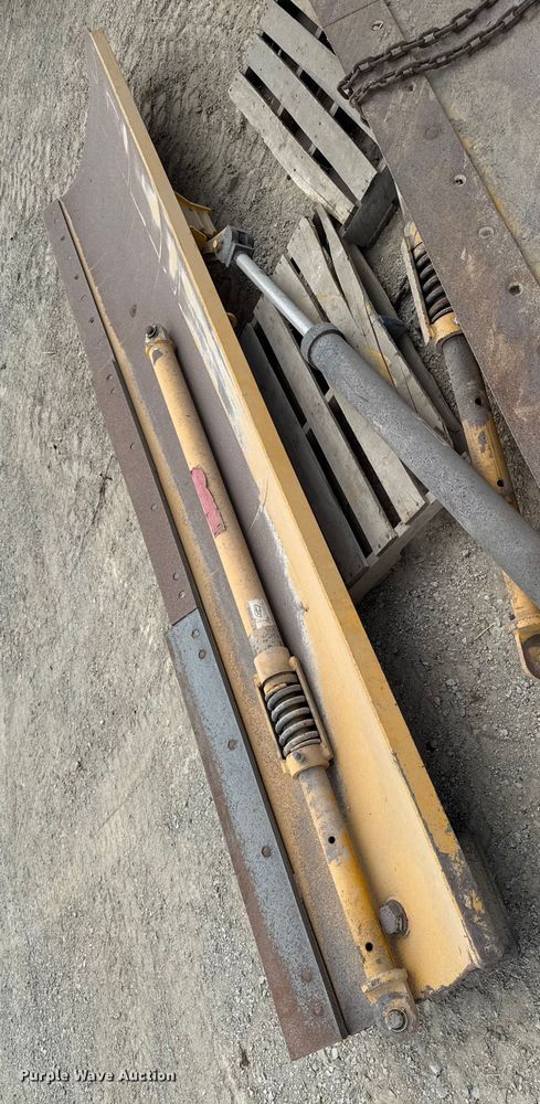 image for item ED1490 2015 John Deere 770GP motor grader