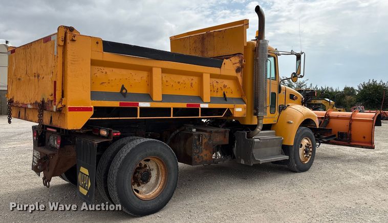 image for item ED1491 2016 Peterbilt 337 dump truck
