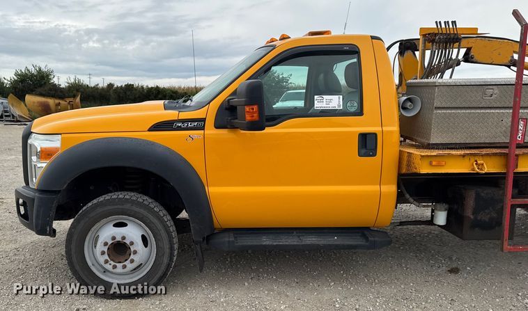 image for item ED1492 2011 Ford F450 Super Duty flatbed truck