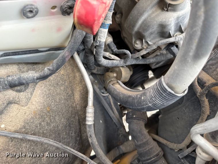 image for item ED1492 2011 Ford F450 Super Duty flatbed truck