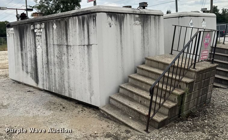 image for item ED1498 Elk River Machine Company fuel tank