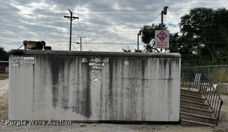 image for item ED1498 Elk River Machine Company fuel tank