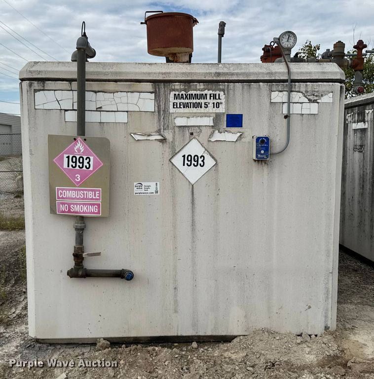 image for item ED1499 Elk River Machine Company fuel tank