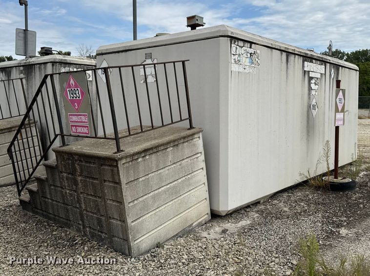 image for item ED1499 Elk River Machine Company fuel tank