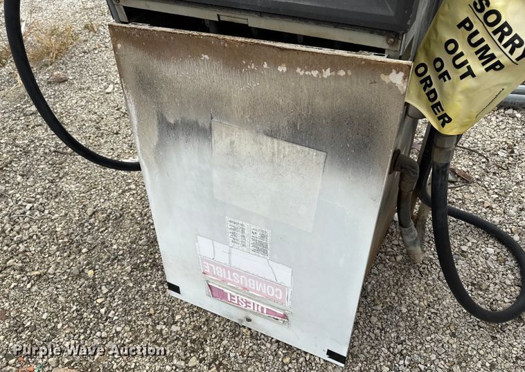 image for item ED1501 (2) Gasboy 9153AXTW1CX fuel pumps