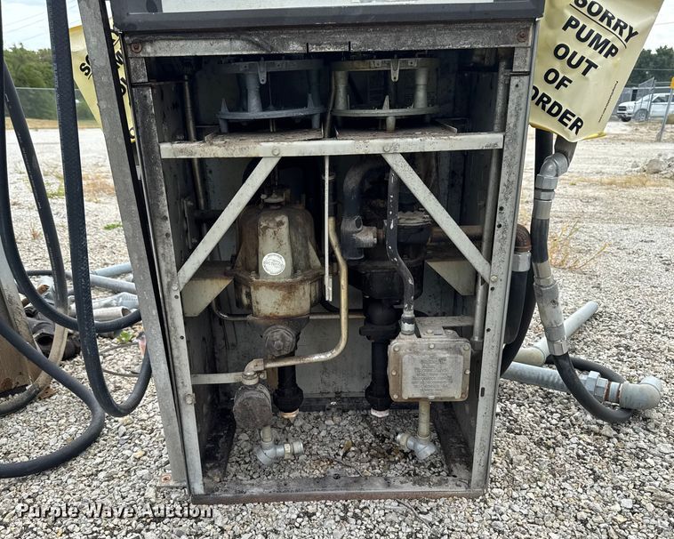 image for item ED1501 (2) Gasboy 9153AXTW1CX fuel pumps