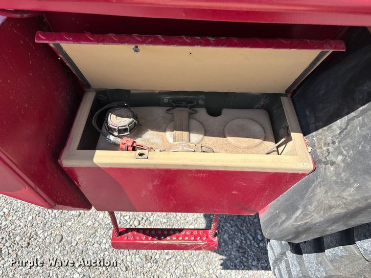 image for item ED2212 2003 Stewart & Stevenson M1078A1 brush fire truck