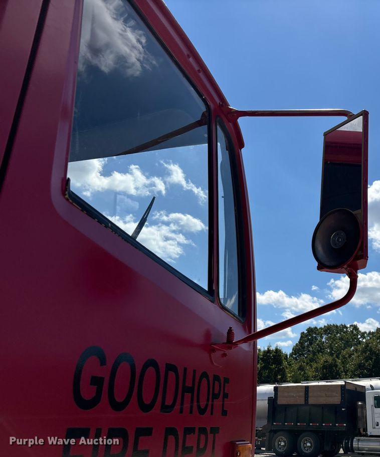 image for item ED2212 2003 Stewart & Stevenson M1078A1 brush fire truck