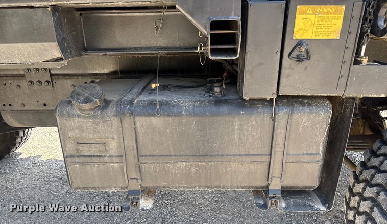 image for item ED2212 2003 Stewart & Stevenson M1078A1 brush fire truck