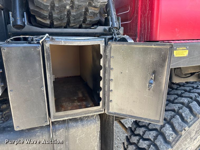 image for item ED2212 2003 Stewart & Stevenson M1078A1 brush fire truck