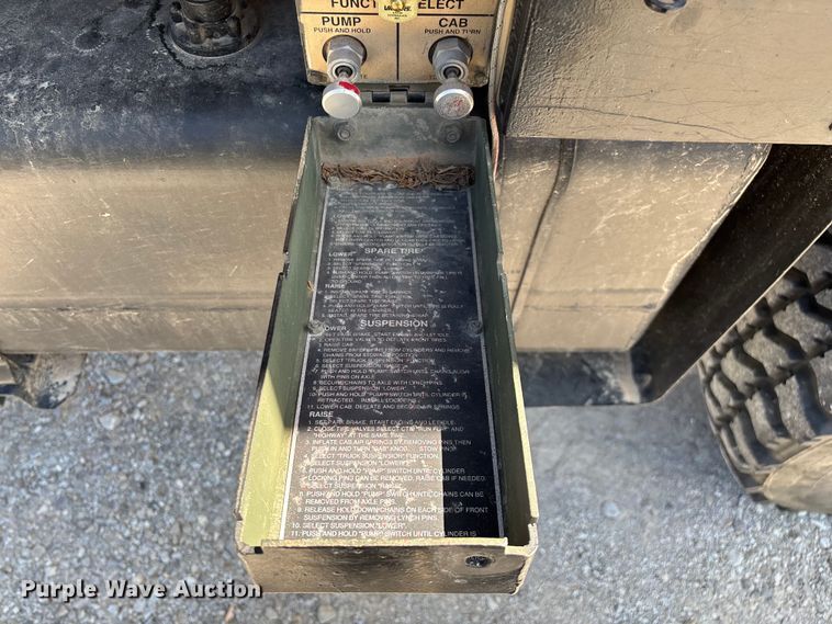 image for item ED2212 2003 Stewart & Stevenson M1078A1 brush fire truck