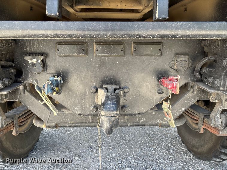 image for item ED2212 2003 Stewart & Stevenson M1078A1 brush fire truck