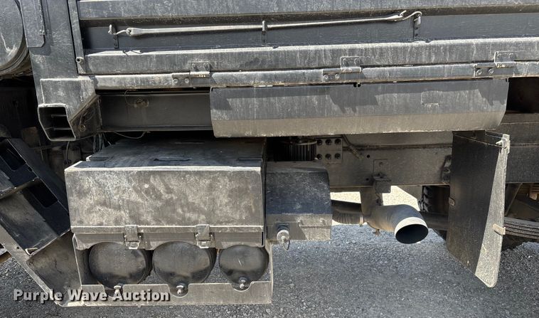 image for item ED2212 2003 Stewart & Stevenson M1078A1 brush fire truck