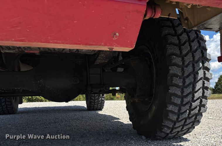 image for item ED2212 2003 Stewart & Stevenson M1078A1 brush fire truck