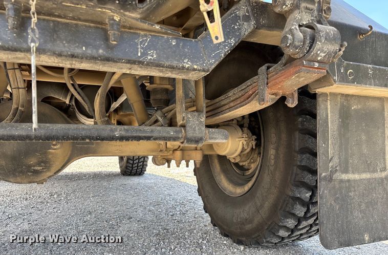 image for item ED2212 2003 Stewart & Stevenson M1078A1 brush fire truck