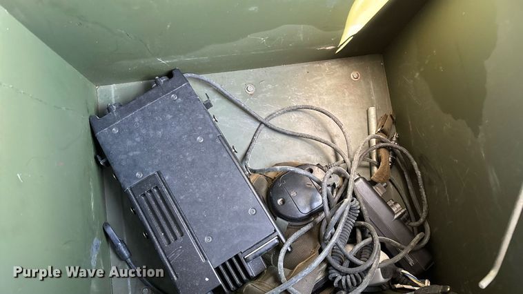 image for item ED2212 2003 Stewart & Stevenson M1078A1 brush fire truck