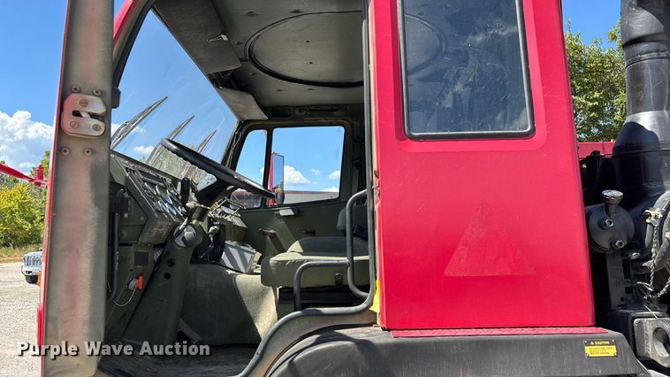 image for item ED2212 2003 Stewart & Stevenson M1078A1 brush fire truck