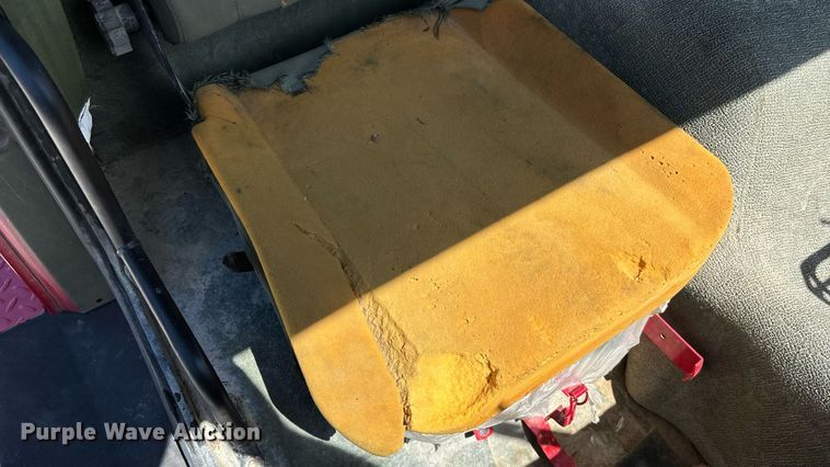 image for item ED2212 2003 Stewart & Stevenson M1078A1 brush fire truck