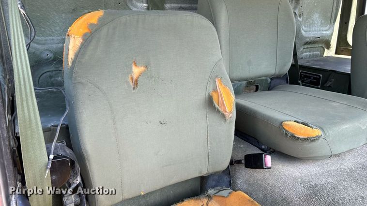 image for item ED2212 2003 Stewart & Stevenson M1078A1 brush fire truck