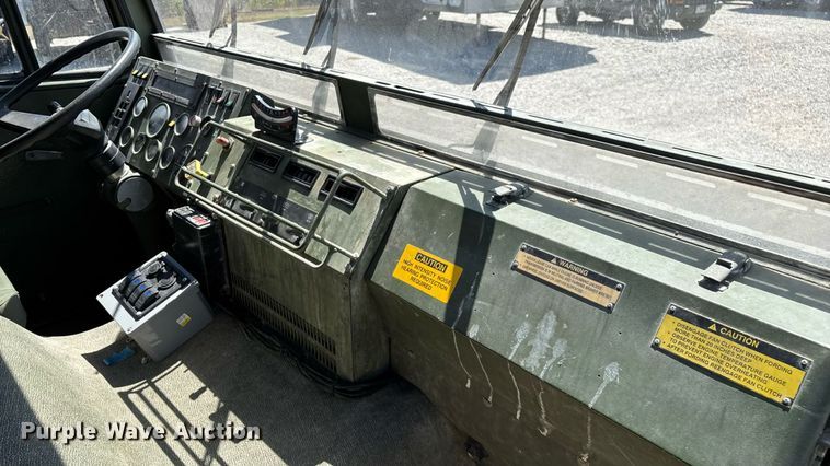 image for item ED2212 2003 Stewart & Stevenson M1078A1 brush fire truck