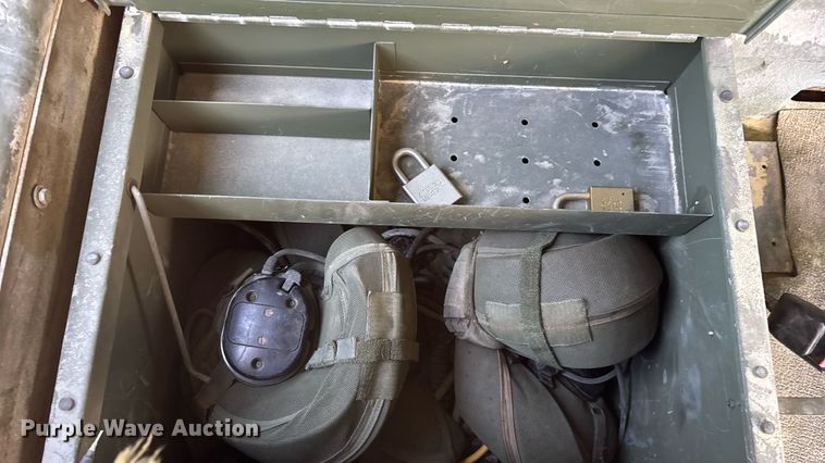 image for item ED2212 2003 Stewart & Stevenson M1078A1 brush fire truck