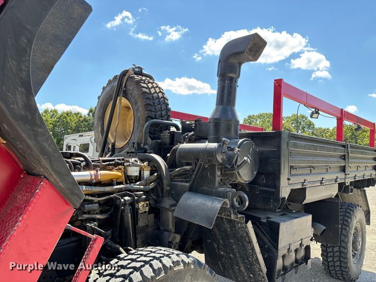 image for item ED2212 2003 Stewart & Stevenson M1078A1 brush fire truck