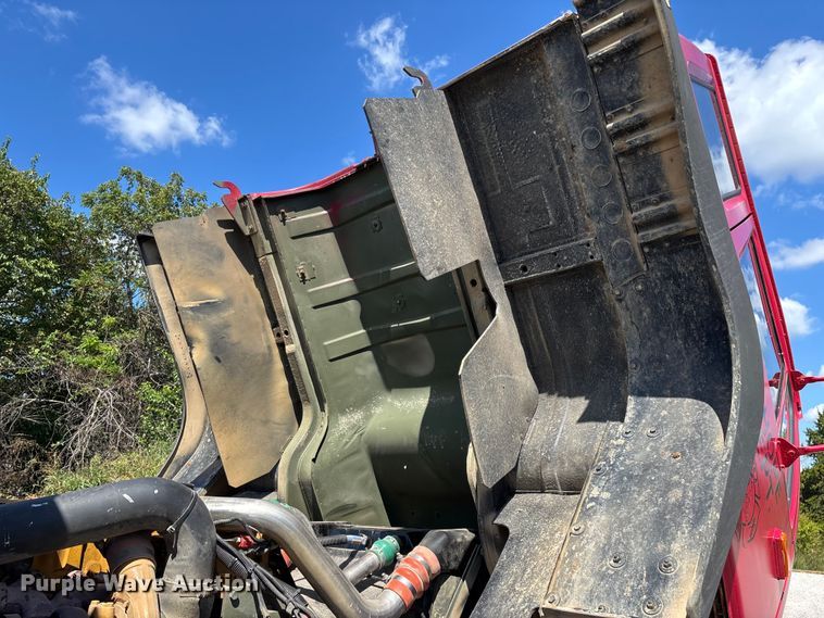 image for item ED2212 2003 Stewart & Stevenson M1078A1 brush fire truck